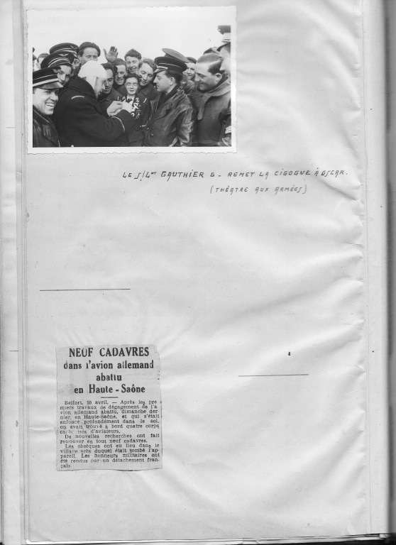 photo d'Oscar et coupure de presse