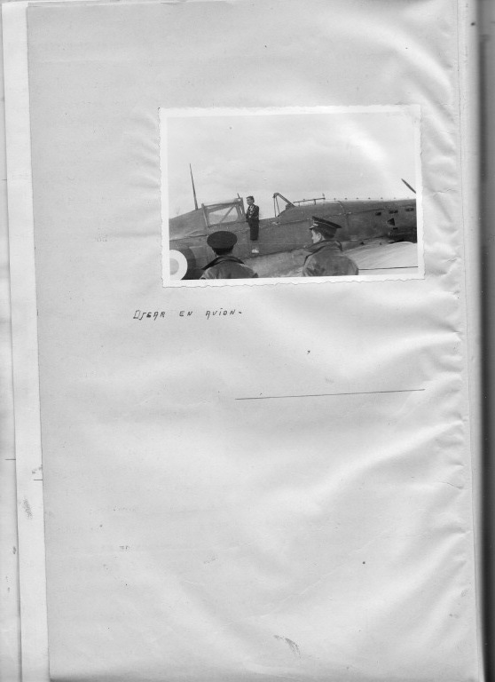 Une photo, Oscar en avion